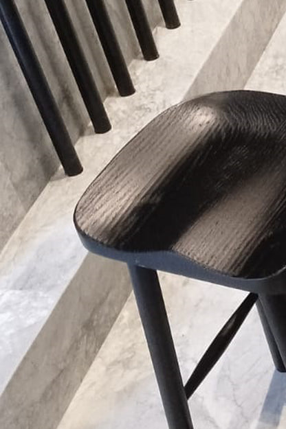 BLACK OAK WOOD WAVE STOOL