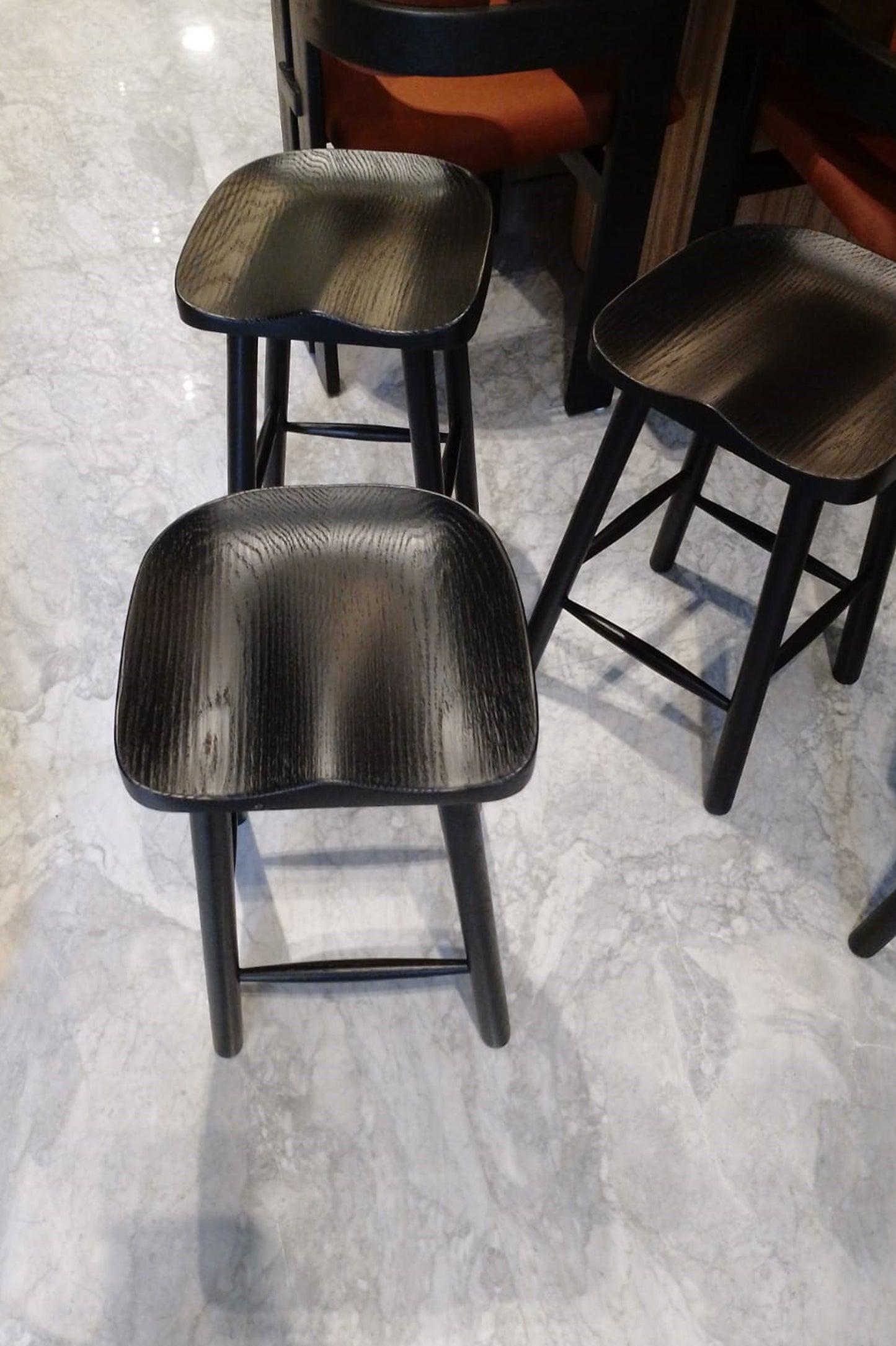 BLACK OAK WOOD WAVE STOOL