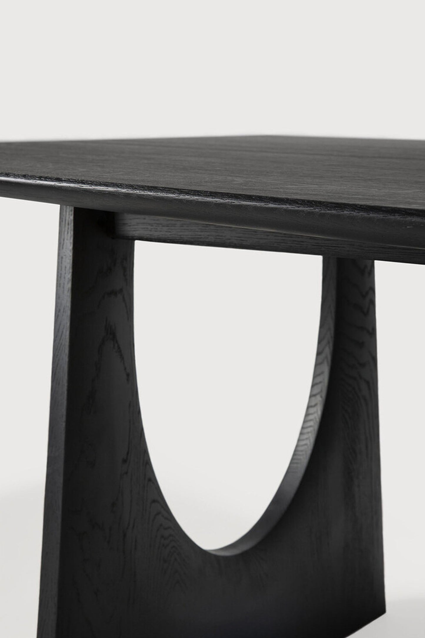 MERY BLACK OAK DINING TABLE