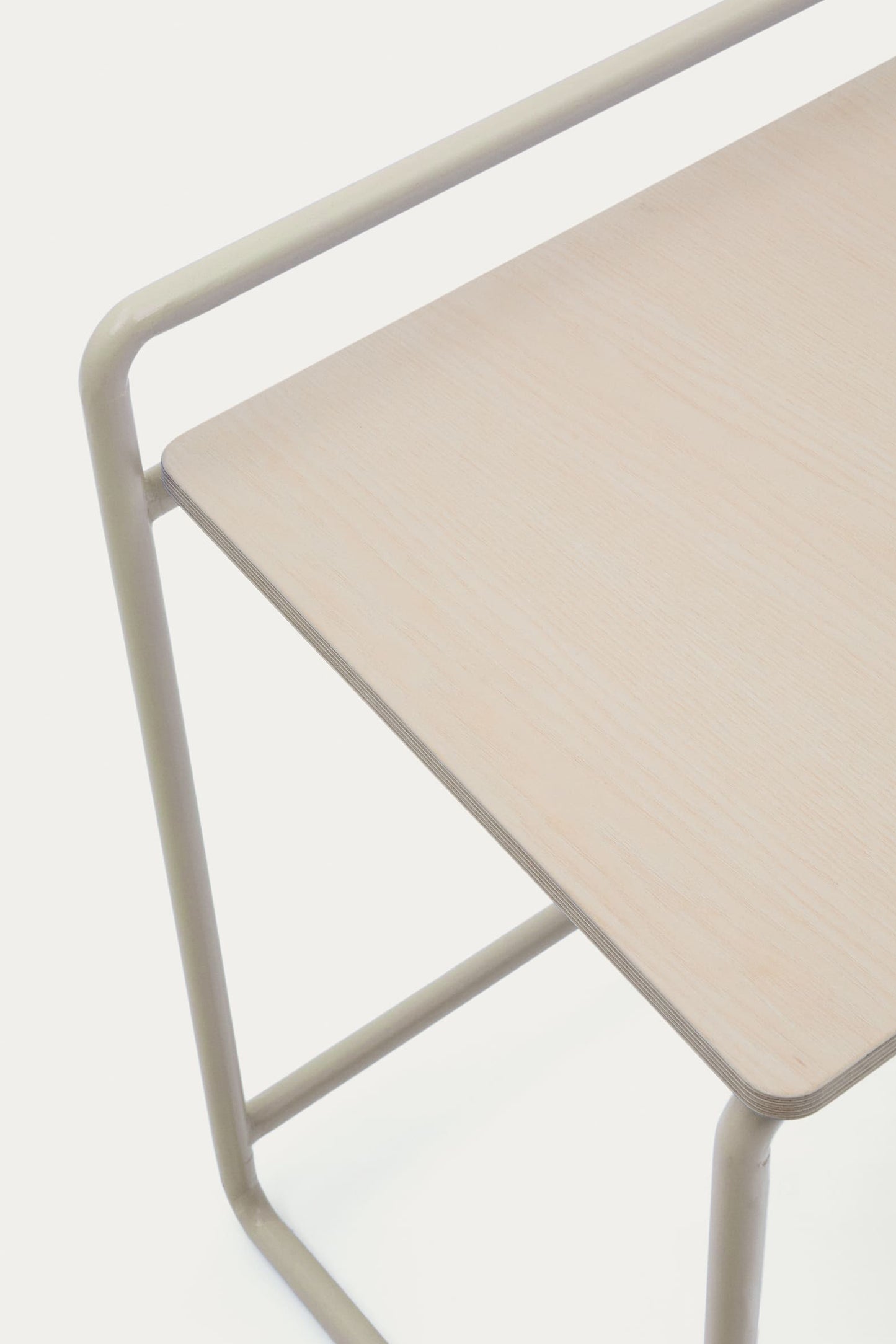 VERA ASH VENEER DESK WITH A BEIGE METAL STRUCTURE