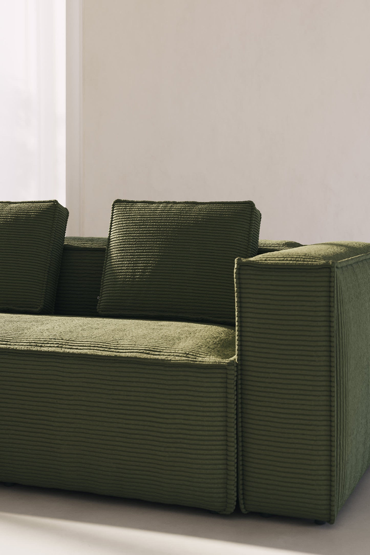 LILY 5 SEATER CORNER SOFA IN GREEN