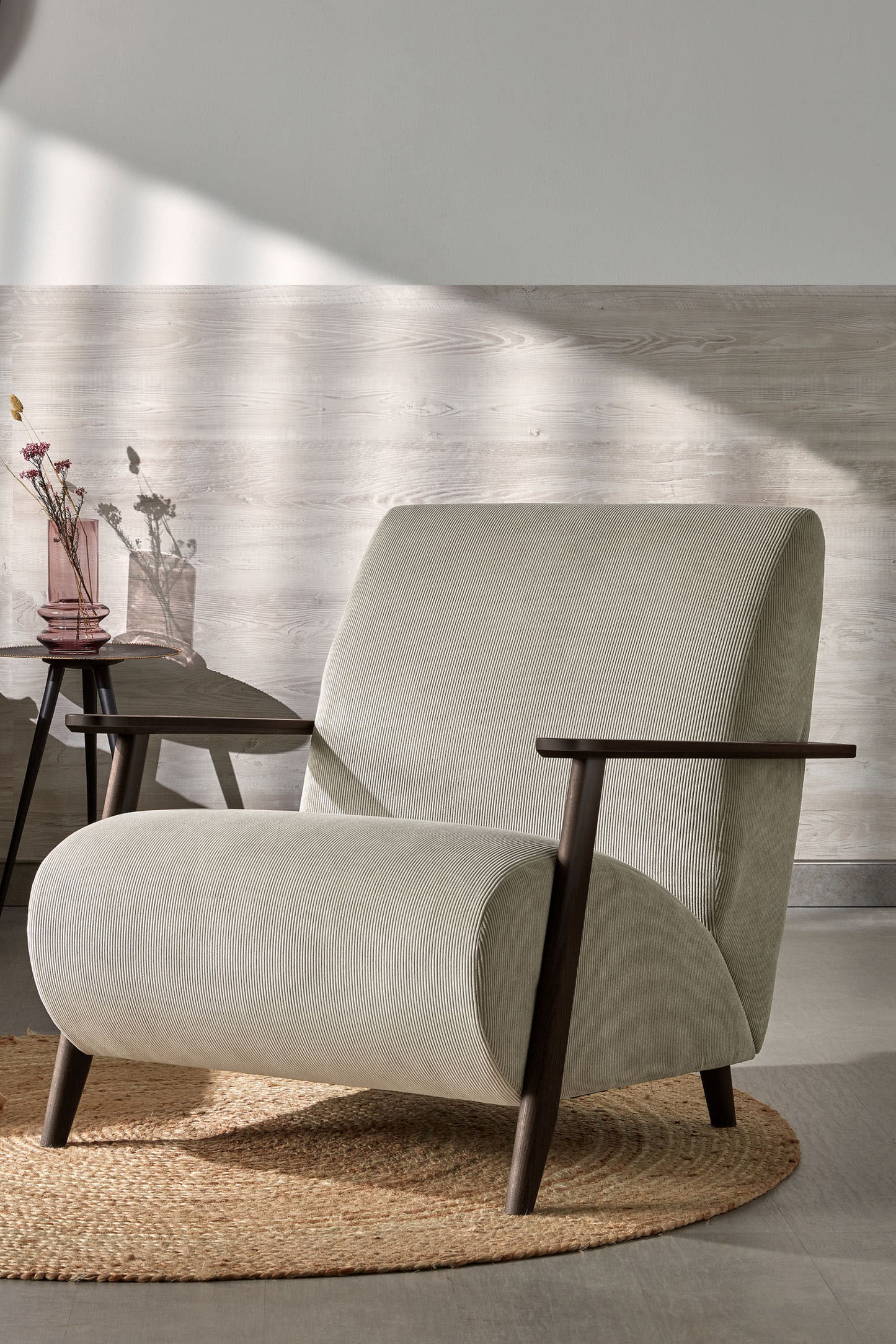 ALICICA ARMCHAIR IN BEIGE