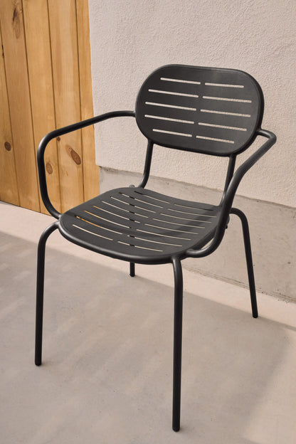 GAIA STACKABLE OUTDOOR CHAIR WITH ARMRESTS IN DARK GREY GALVANISED STEEL
