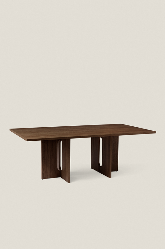 T O DARK STAINED OAK DINING TABLE