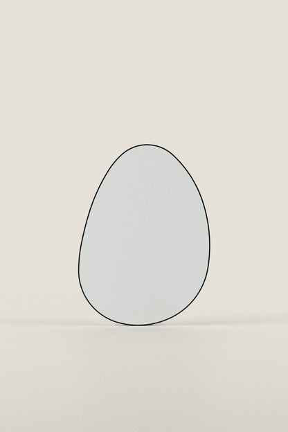 PEBBLE MIRROR