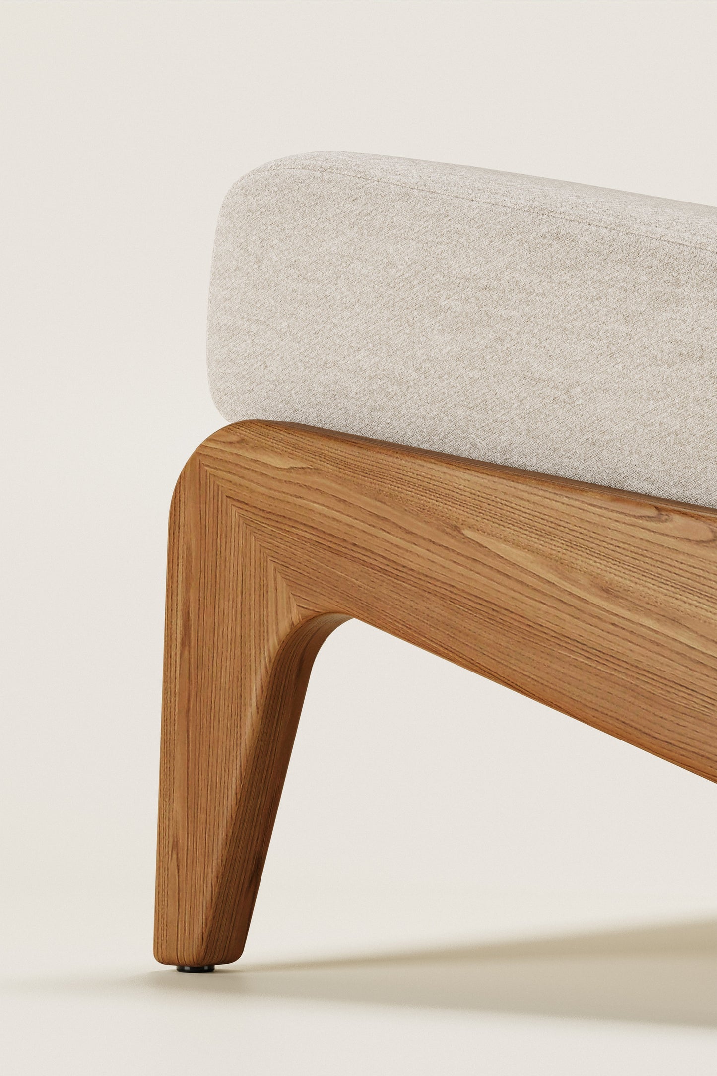 AVO LIGHT BIEGE RELAXING ARM CHAIR