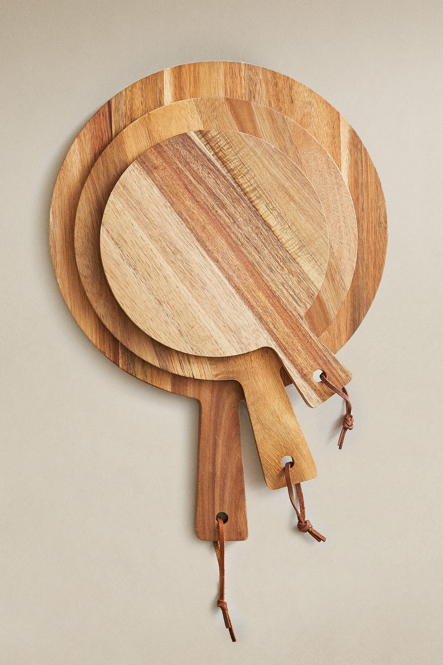 CUTTING BOARDS IN WOOD