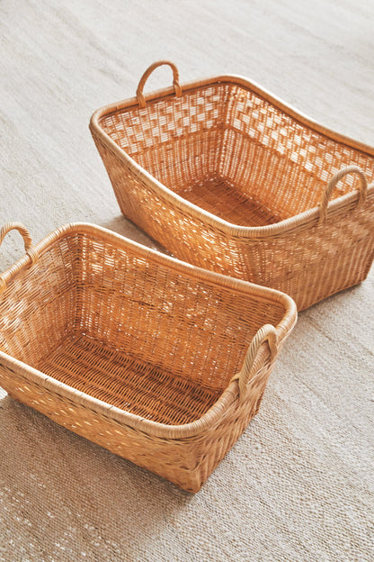 RECTANGULAR BASKET WITH TWO EARS