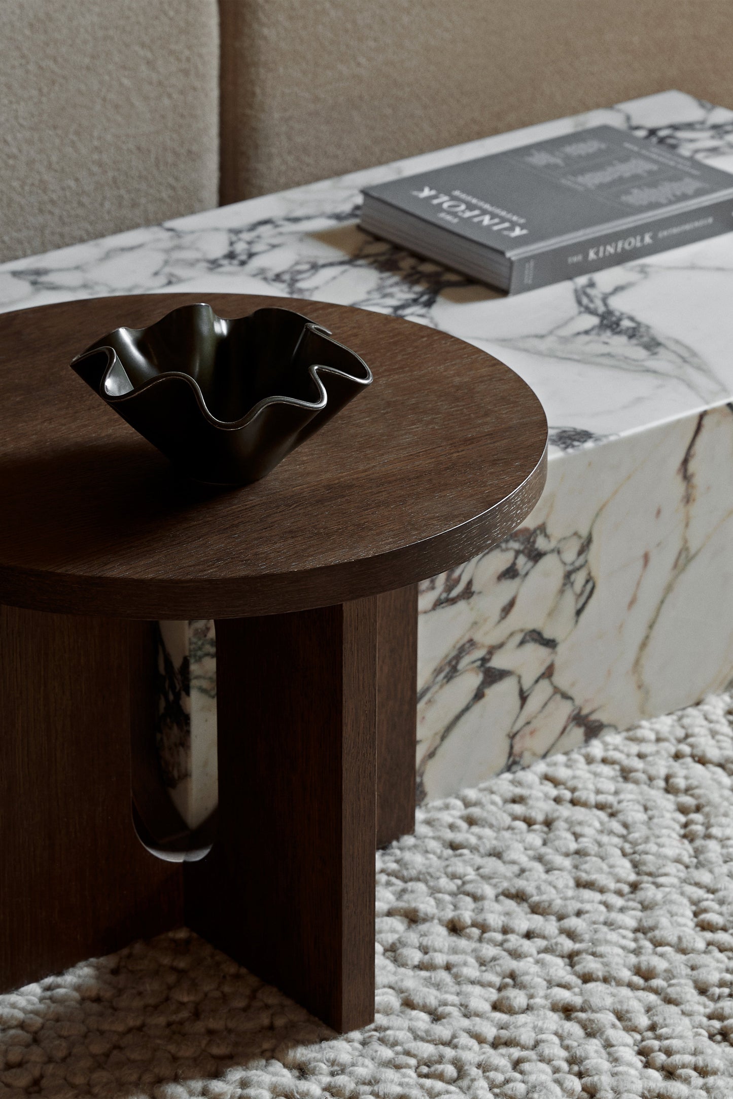 PLINTH CALACATTA COFFEE TABLE 100