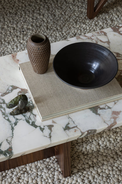 T O  WALNUT  l  CALACATTA VIOLA COFFEE TABLE