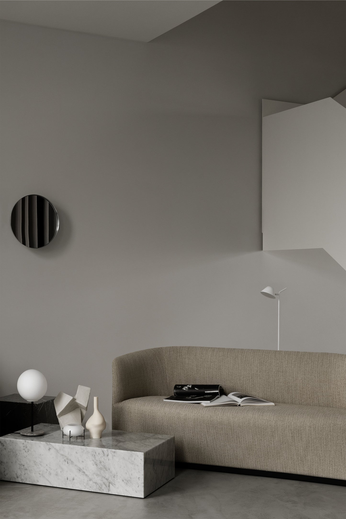 PLINTH CARRARA COFFE TABLEE 100