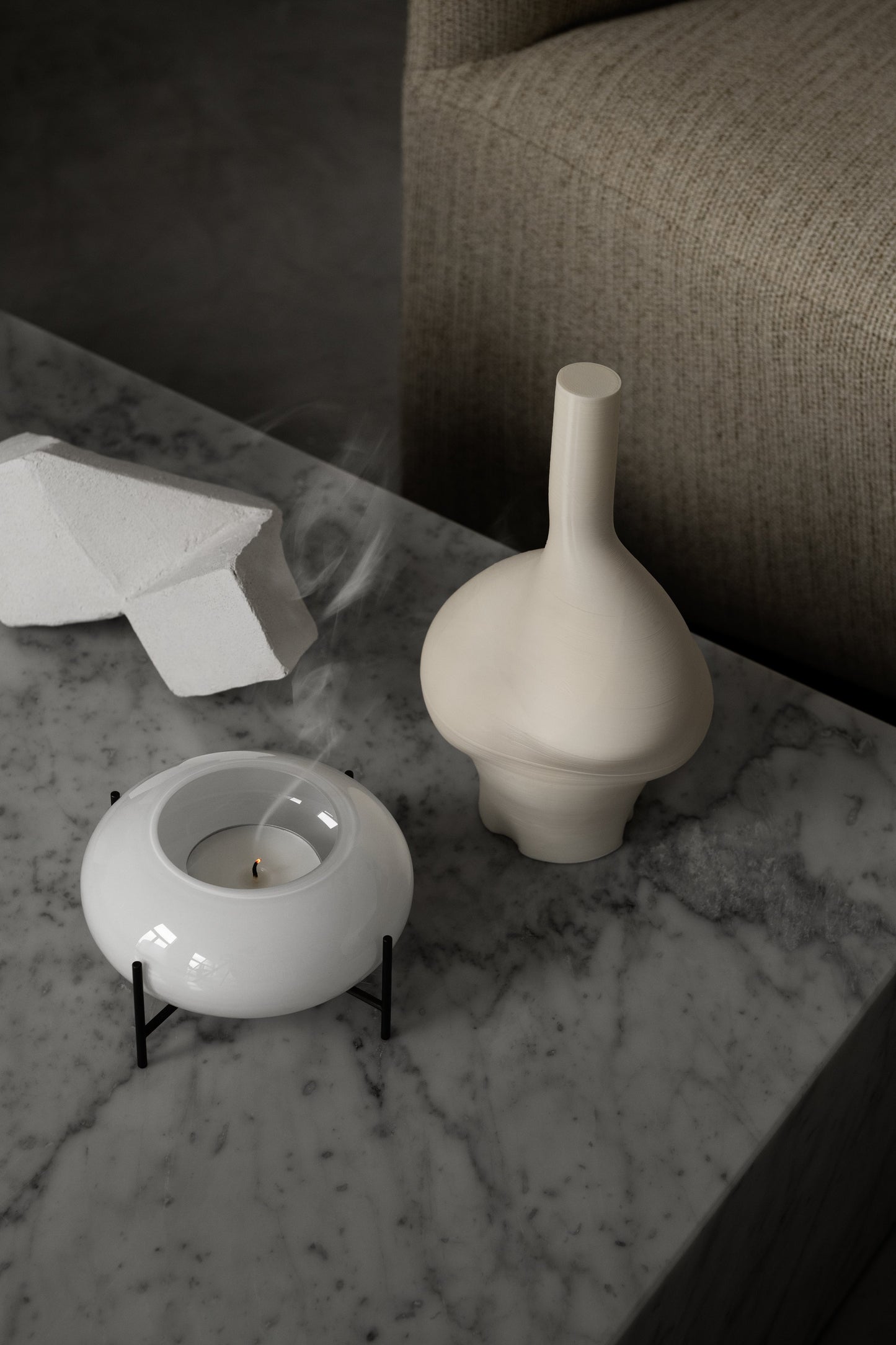 PLINTH CARRARA COFFE TABLEE 100